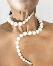 Load image into Gallery viewer, Blowout Sale-Entangled Pearls (White)
